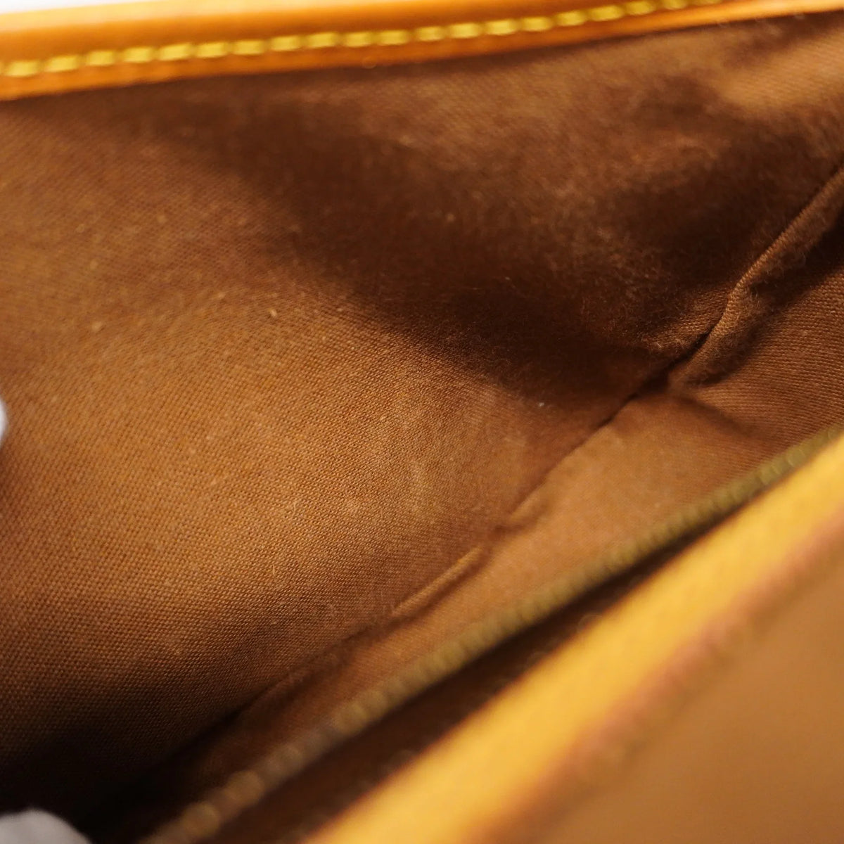 Pre-Owned Auth Louis Vuitton Monogram Sizeologne M42250 Women's Sizehoulder Bag (Fair)