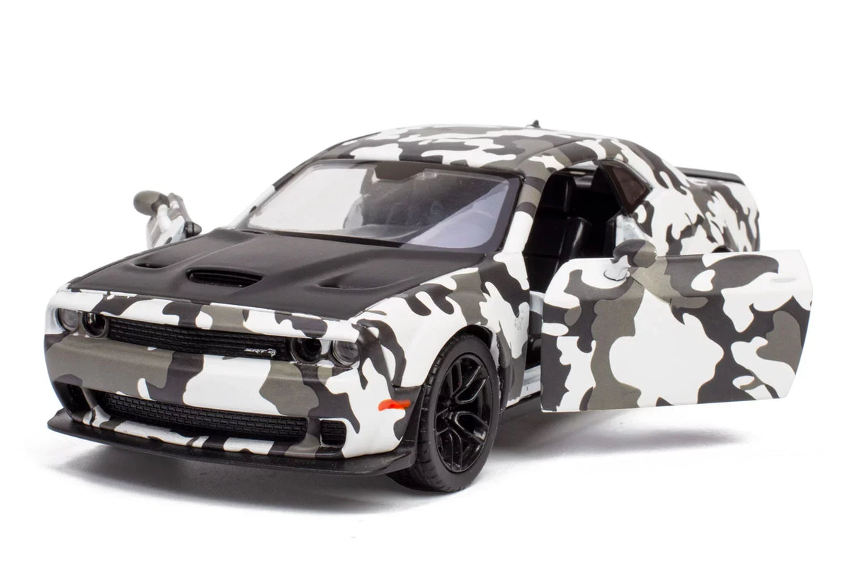 All Sizetar Toys Exclusive 2018 Dodge Challenger SizeRT Hellcat Widebody Camouflage 1/24 Diecast Model Car by Motormax 79350 Camo