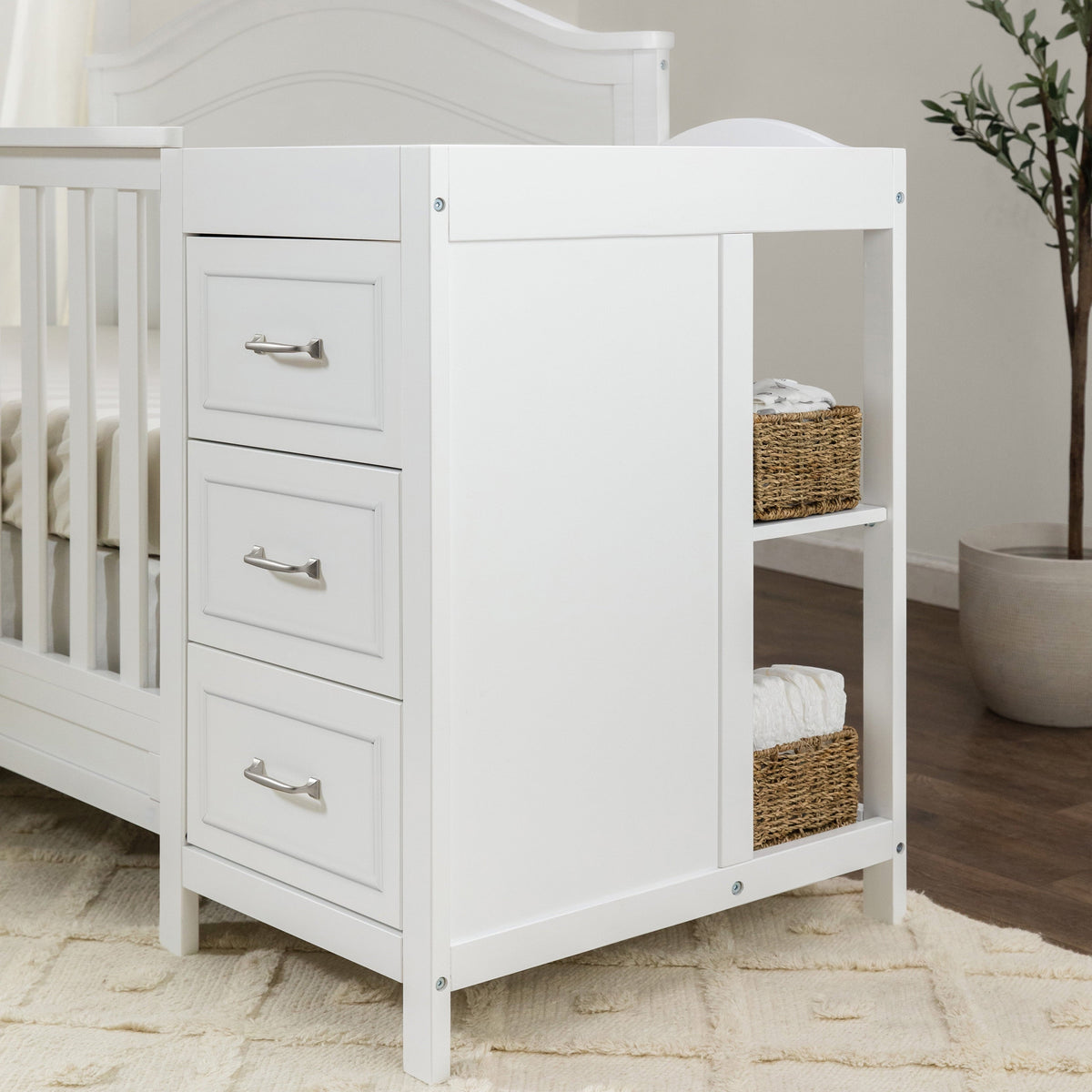 DaVinci Charlie 4-in-1 Convertible Crib and Changer Combo in Ivory