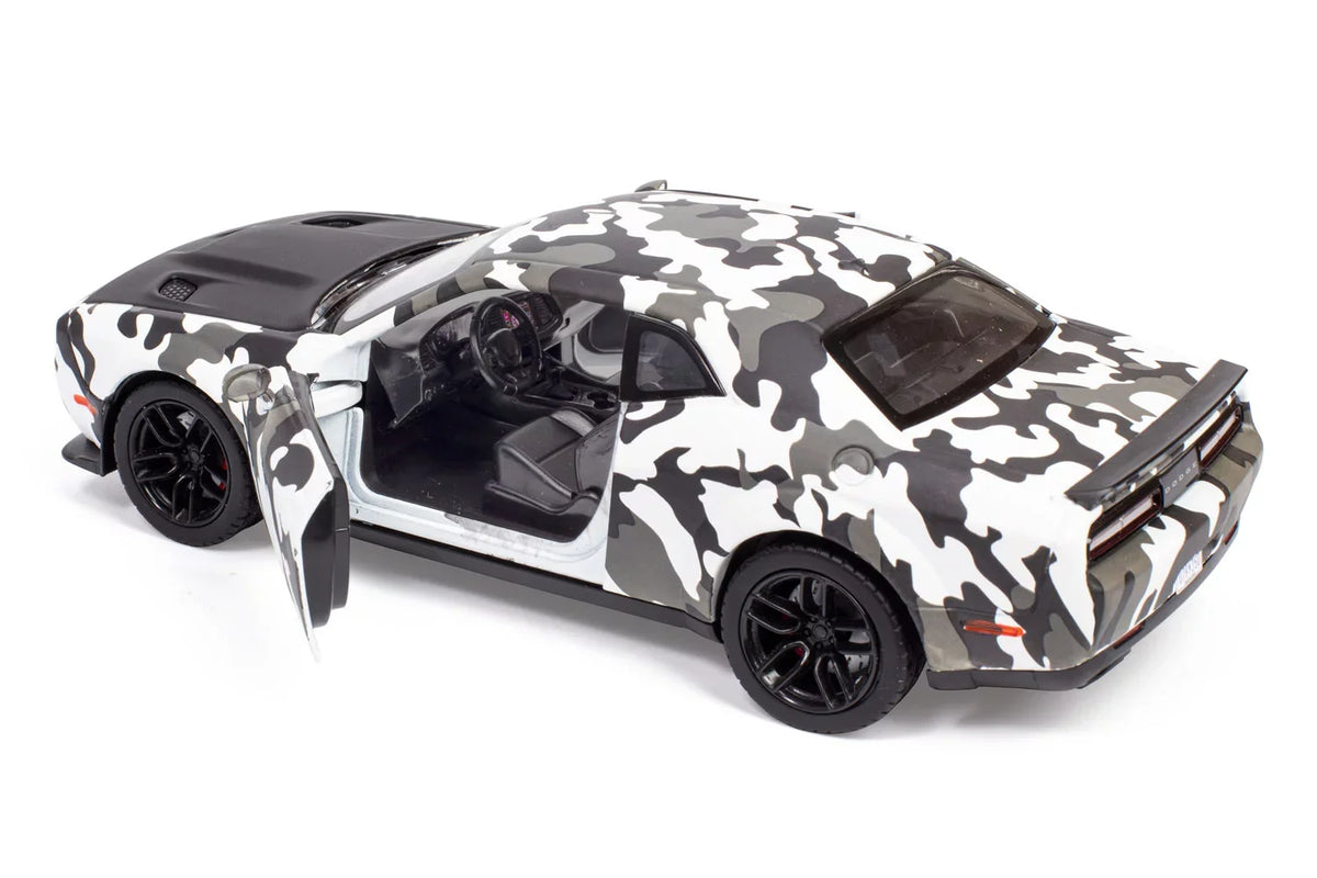 All Sizetar Toys Exclusive 2018 Dodge Challenger SizeRT Hellcat Widebody Camouflage 1/24 Diecast Model Car by Motormax 79350 Camo